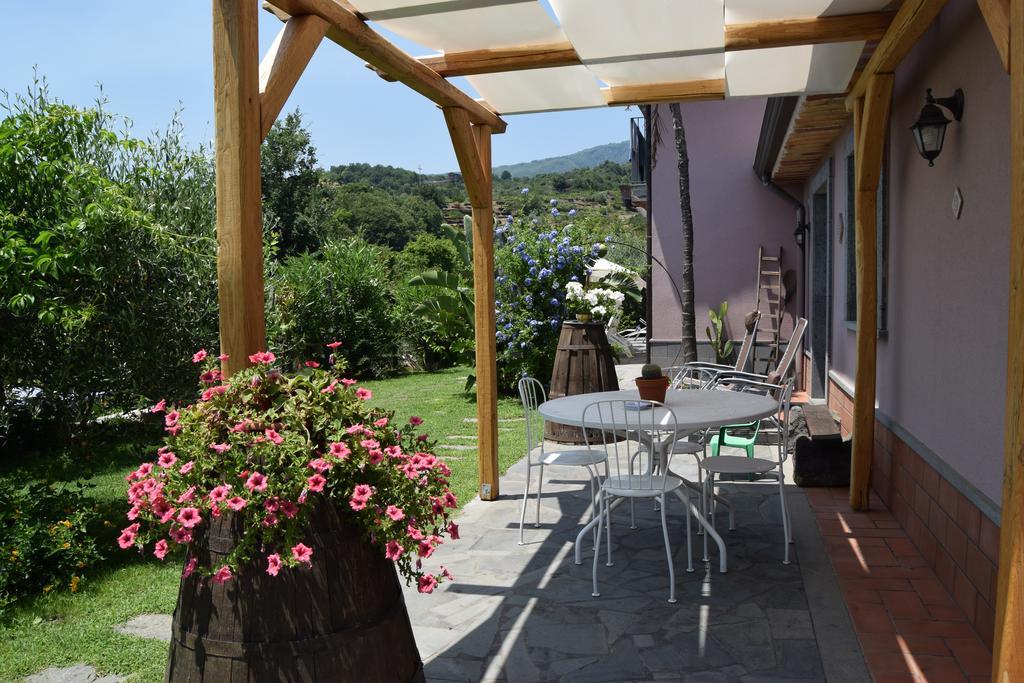 Le Case Di Bacco Santa Venerina Exterior photo